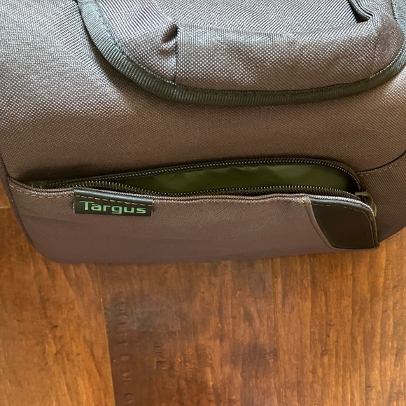 iPad Tablet Shoulder Bag - Picture 7 of 13